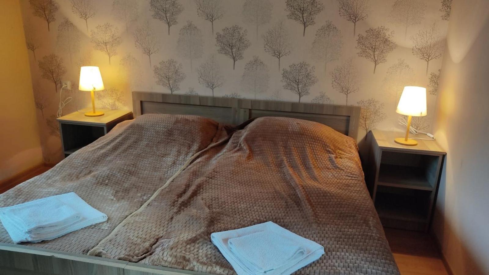 Guesthouse Mabu - 4 Newly Built Rooms In The Heart Of Местия Экстерьер фото
