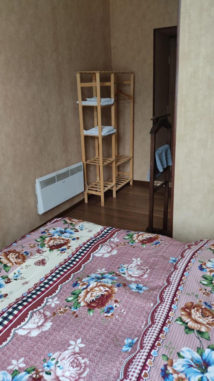 Guesthouse Mabu - 4 Newly Built Rooms In The Heart Of Местия Экстерьер фото