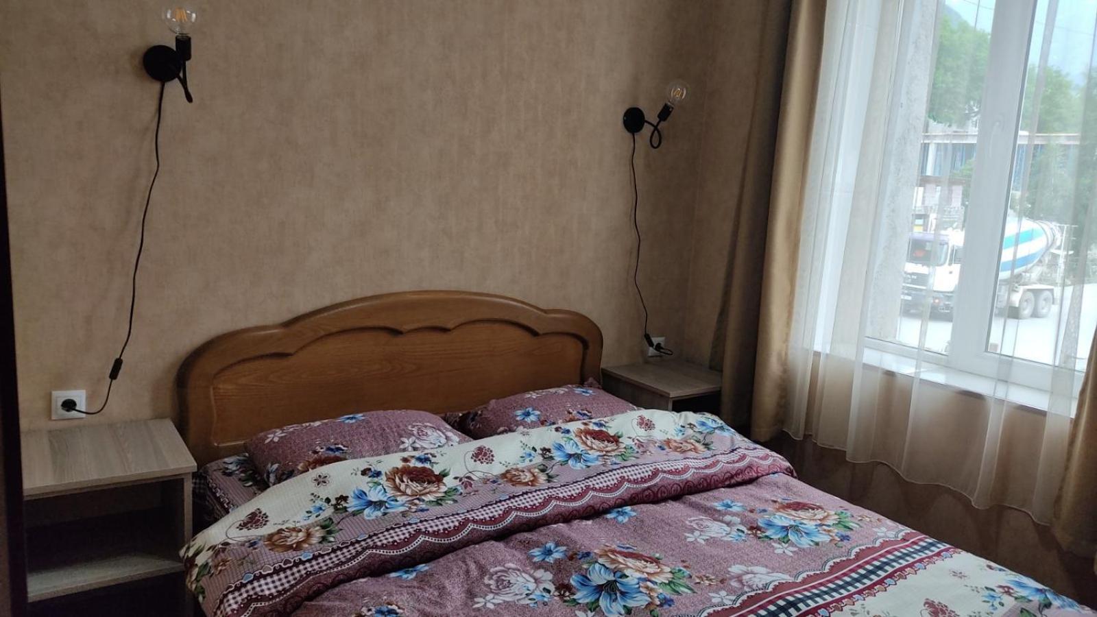 Guesthouse Mabu - 4 Newly Built Rooms In The Heart Of Местия Экстерьер фото